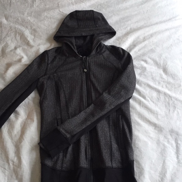 lululemon athletica Jackets & Blazers - Lululemon Herringbone Rulu Zip